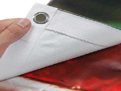 巴塘喷绘和刀刮布的工艺区别。