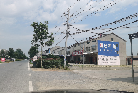 巴塘如何能保证墙体广告的醒目性？